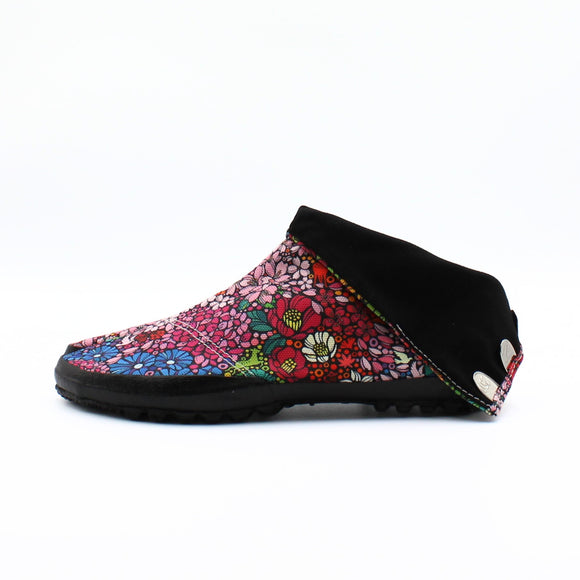 Left side of colors Tabi Shoes " BLOSSOM "