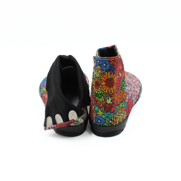 Back view of colors Tabi Shoes " BLOSSOM "