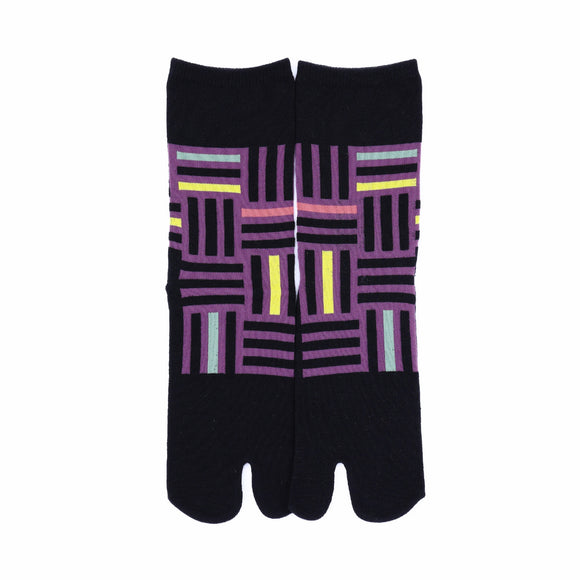 Front view of long black Tabi Socks " Sankuzushi "