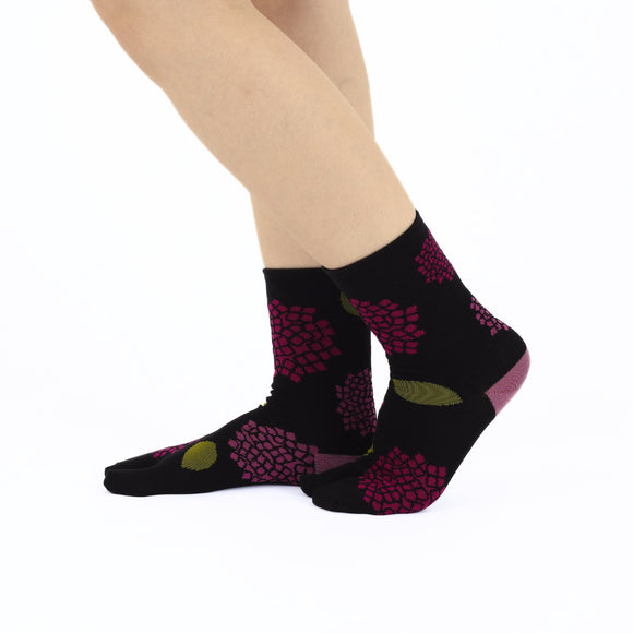 Person wearing long black Tabi Socks " Ajisai ", right side view