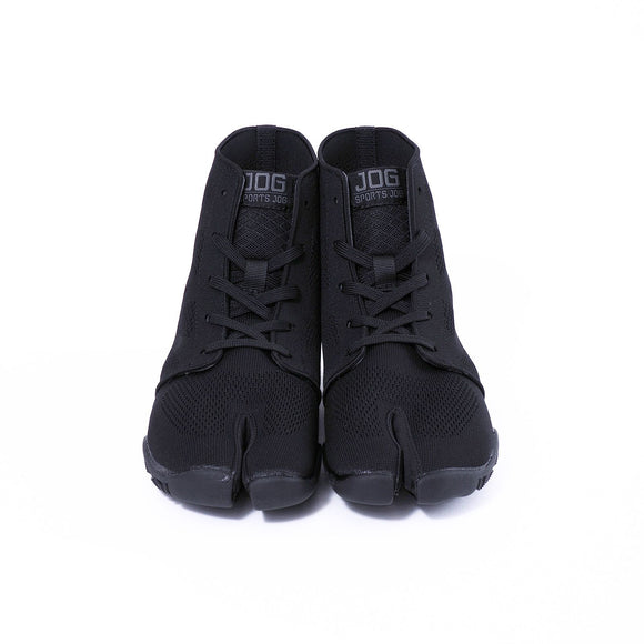 Front view of black Tabi Shoes "SPORTS JOG Ⅱ"