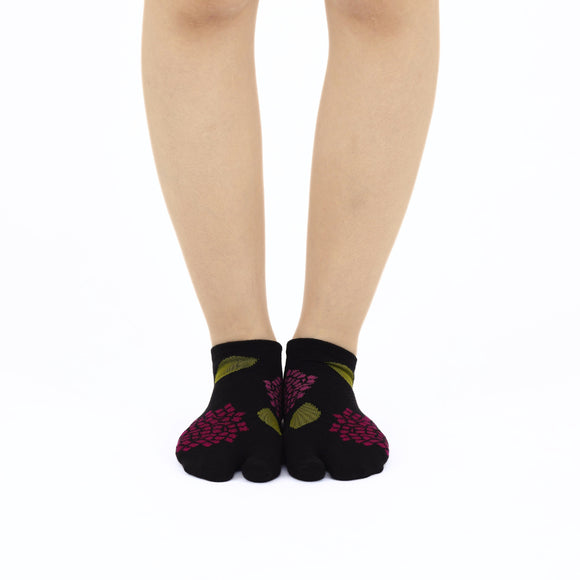 Person wearing short black Tabi Socks " Ajisai ", front view