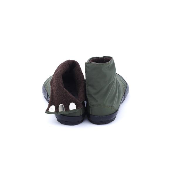 Back view of khaki Tabi Shoes " U-ten x FLEECE "