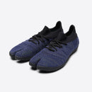 Front view of zebra navy Tabi Shoes "hitoe+" with laces