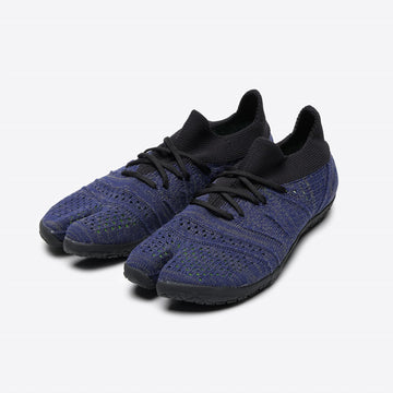 Front view of zebra navy Tabi Shoes "hitoe+" with laces