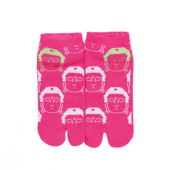 Front view of short pink Tabi Socks " Kamakura Daibutsu "