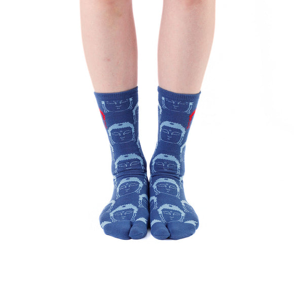 Person wearing long blue Tabi Socks " Kamakura Daibutsu ", front view