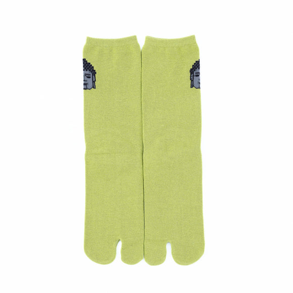 Front view of long green Tabi Socks " Pixel Daibutsu "