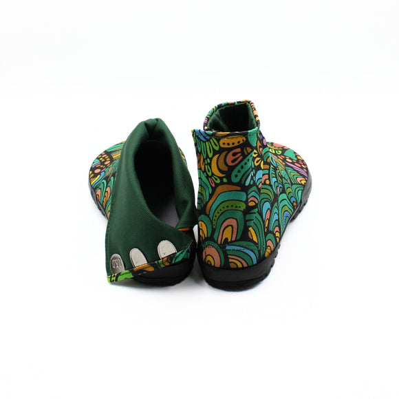 Back view of green Tabi Shoes " UROKO "