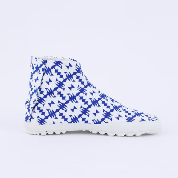 Right side of blue Tabi Shoes " TIGRE "