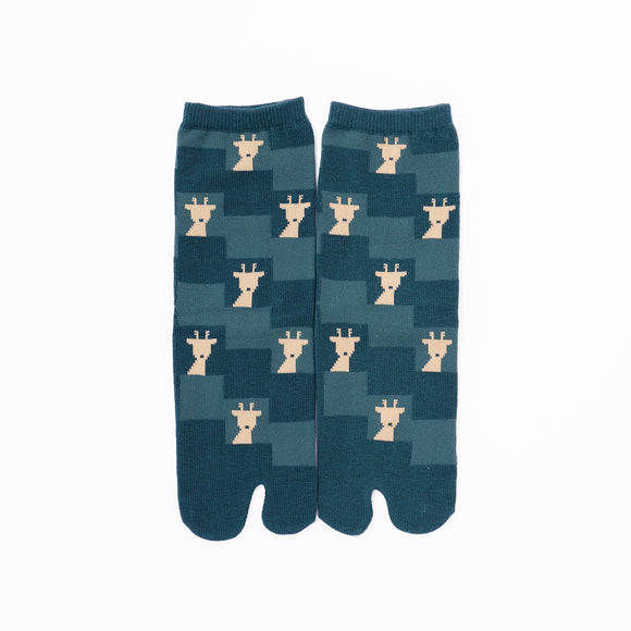Front view of long green Tabi Socks " Shika Nozoku "– children's size