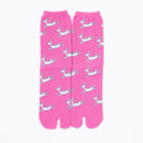 Front view of long pink Tabi Socks " Shika Hashiru "