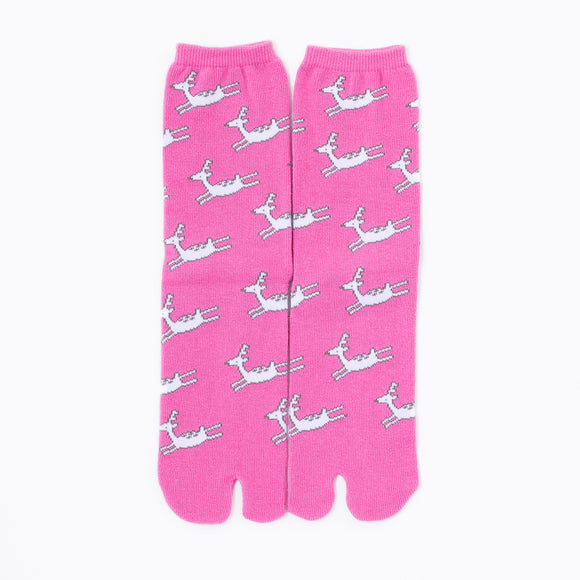 Front view of long pink Tabi Socks " Shika Hashiru "