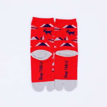 Back view of long red Tabi Socks " Mikasayama "– children's size
