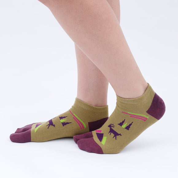 Person wearing short khaki Tabi Socks " Mikasayama ", right side view