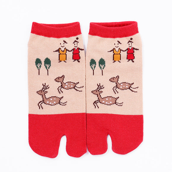 Front view of short red Tabi Socks " Nara-e "