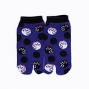 Front view of short navy Tabi Socks " Maneki Neko "