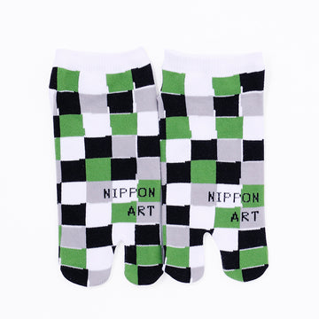 Front view of short black Tabi Socks " Chigiri-e "