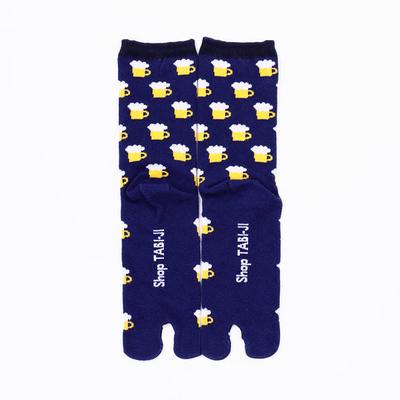 Back view of long navy Tabi Socks " Beer "