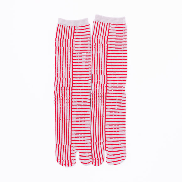Front view of long red Tabi Socks " Hyoshigi "
