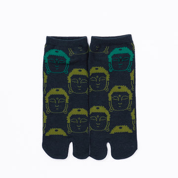 Front view of short green Tabi Socks " Kamakura Daibutsu "