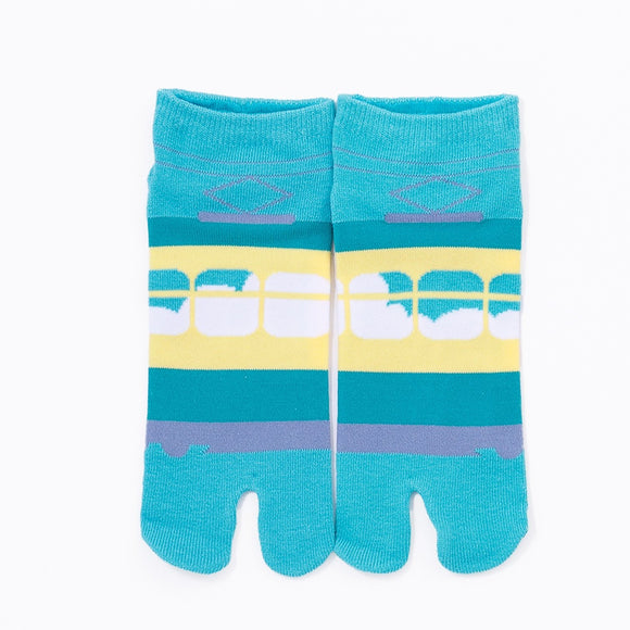 Front view of short green Tabi Socks " Densha "