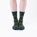 Person wearing long green Tabi Socks " Kamakura Daibutsu ", front view