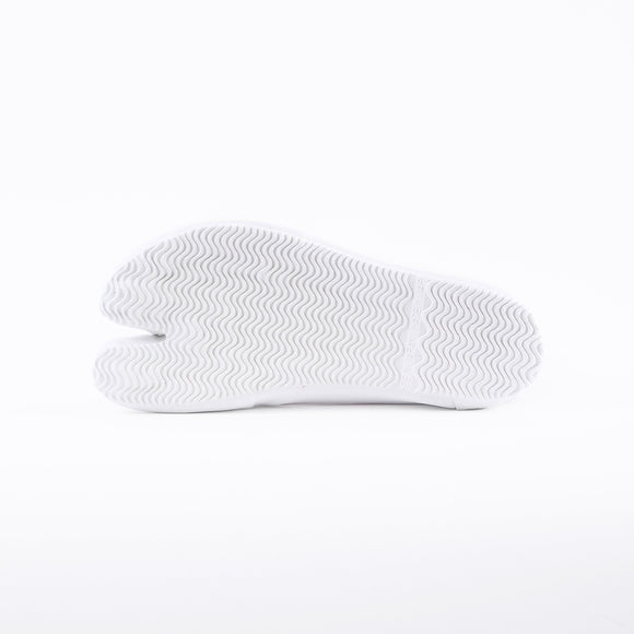 Outsole view of sun Tabi Shoes " KIDS QUATRO "