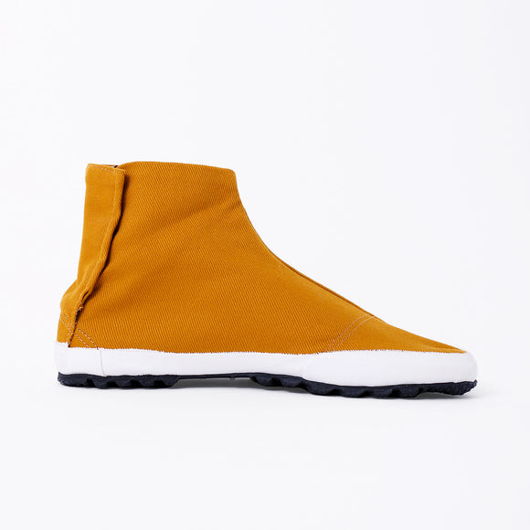 Right side of mustard Tabi Shoes " SASHIKO "