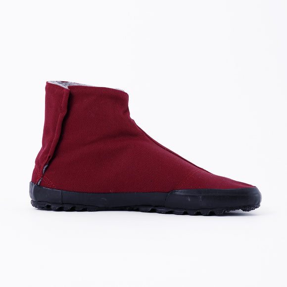 Right side of Dark Red×Gray Tabi Shoes " FLEECE "