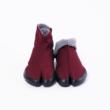 Front view of Dark Red×Gray Tabi Shoes " FLEECE "