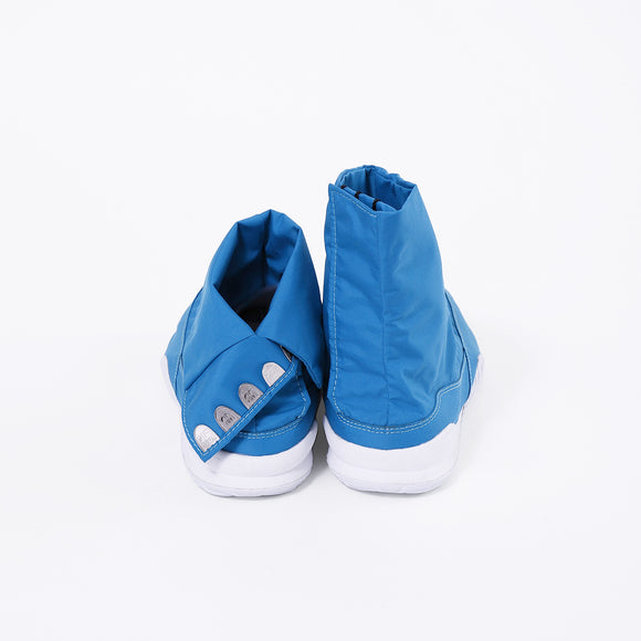 Back view of blue Tabi Shoes " RAIN "