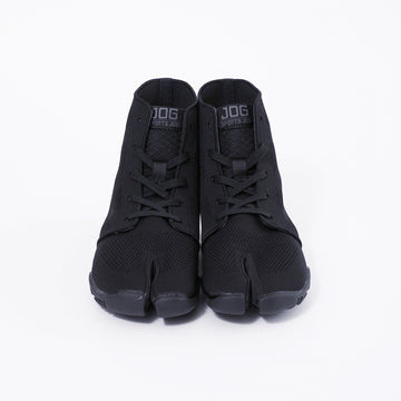 Front view of black Tabi Shoes "SPORTS JOG Ⅱ"