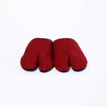 Front view of red Tabi Slippers " KASUMI "
