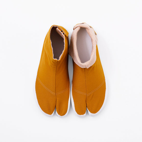 Top view of mustard Tabi Shoes " SASHIKO "