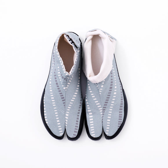 Top view of blue-gray Tabi Shoes " SHINOBI "