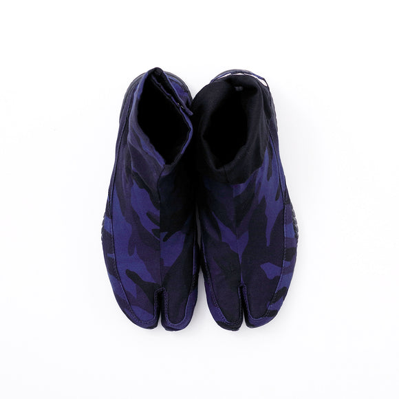 Top view of navy Tabi Shoes " MEISAI "