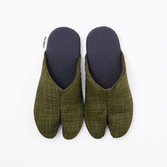 Top view of green Tabi Slippers " KASUMI "